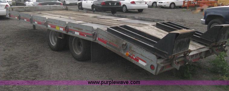 image for item AS9143 2000 Interstate 20DTA flatbed trailer