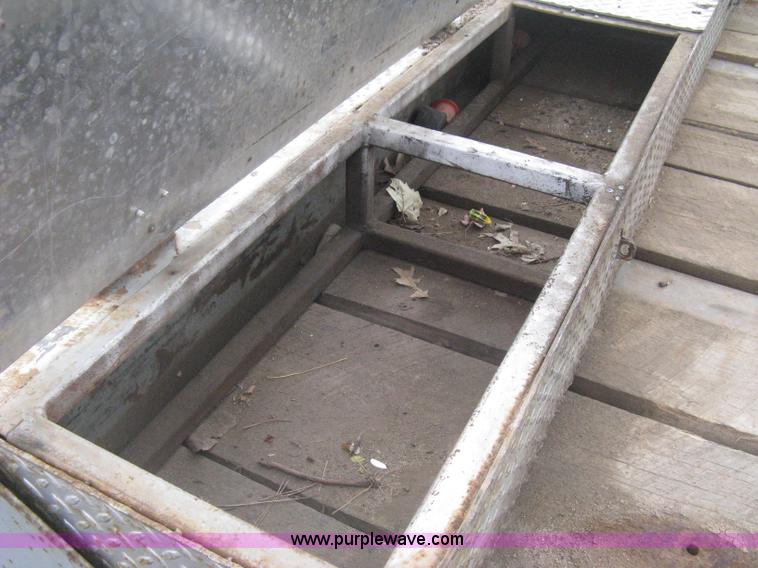 image for item AS9143 2000 Interstate 20DTA flatbed trailer