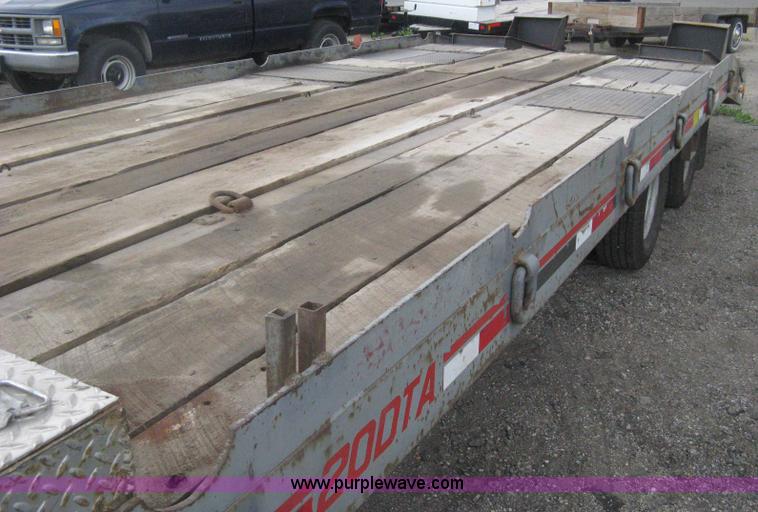 image for item AS9143 2000 Interstate 20DTA flatbed trailer