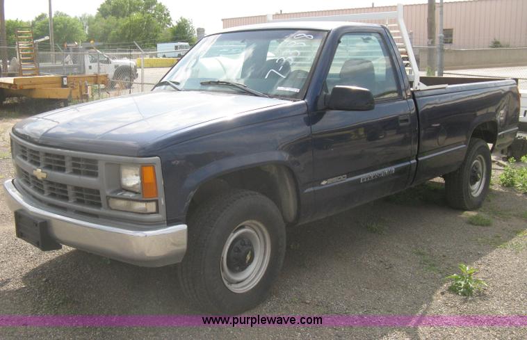 image for item AS9149 1998 Chevrolet 2500 pickup truck