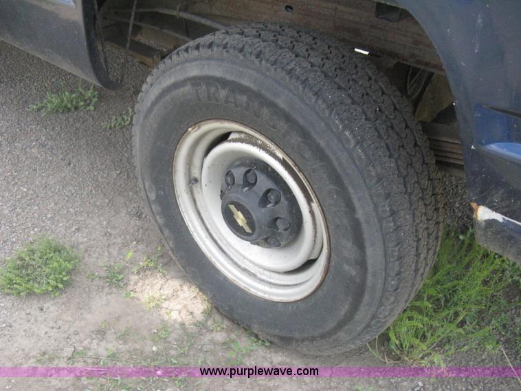 image for item AS9149 1998 Chevrolet 2500 pickup truck