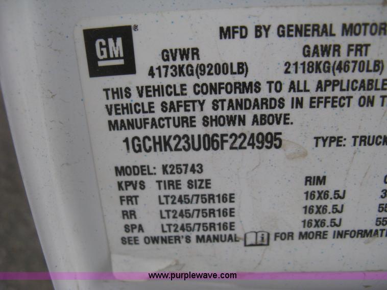 image for item AS9150 2006 Chevrolet Silverado 2500HD Crew Cab pickup truck