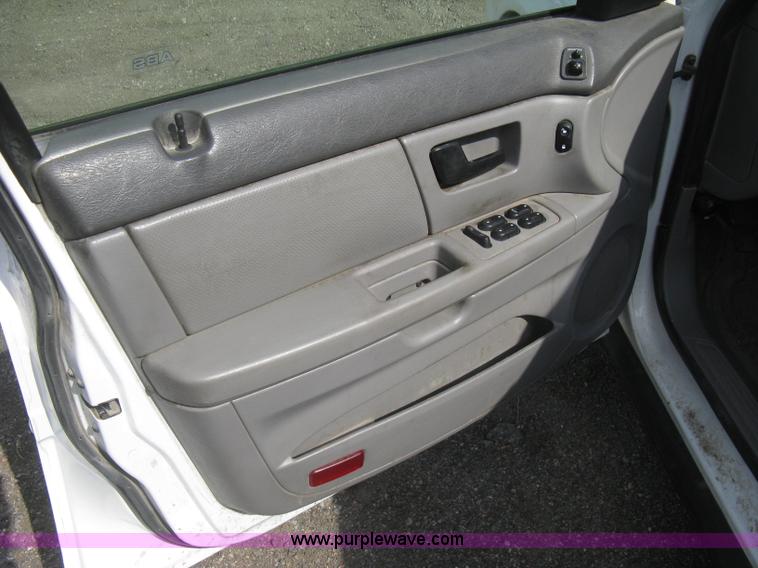 image for item AS9151 2006 Ford Taurus SE