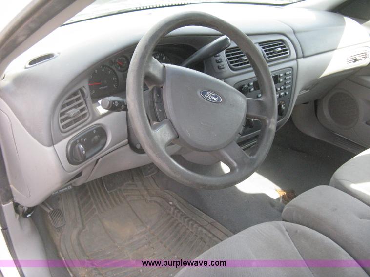 image for item AS9151 2006 Ford Taurus SE