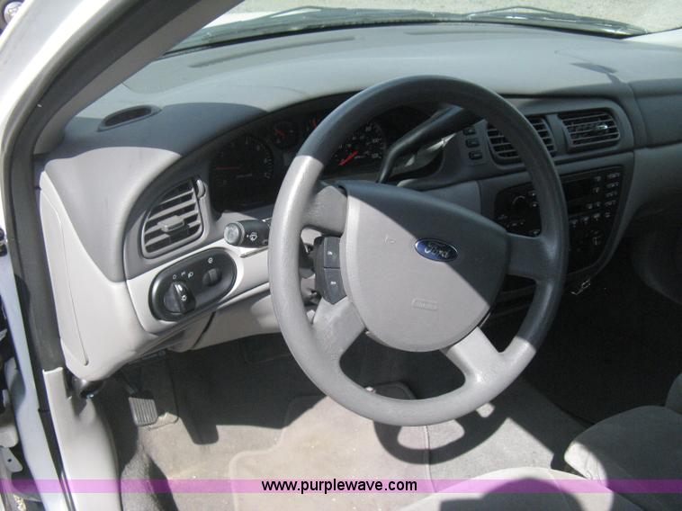 image for item AS9154 2006 Ford Taurus SE