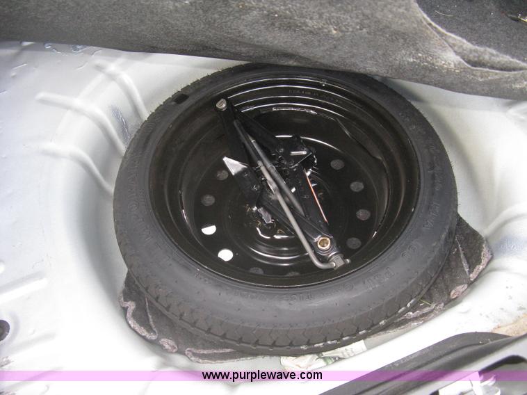 image for item AS9154 2006 Ford Taurus SE