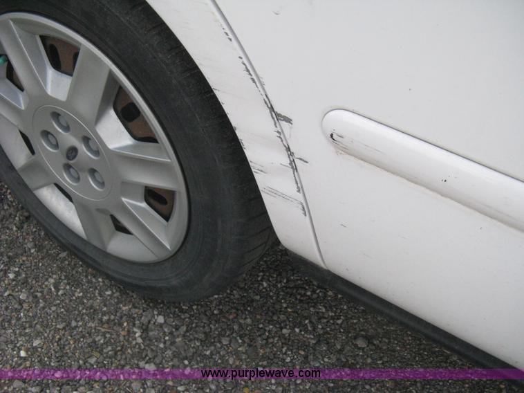 image for item AS9154 2006 Ford Taurus SE