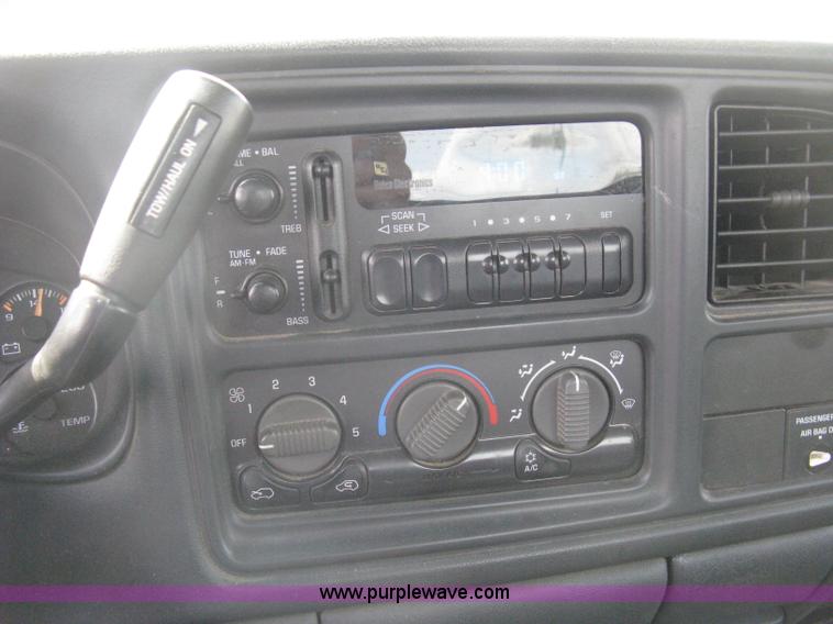 image for item AS9156 Chevrolet Silverado 2500 pickup truck