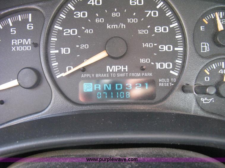 image for item AS9156 Chevrolet Silverado 2500 pickup truck