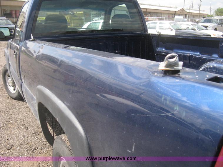 image for item AS9156 Chevrolet Silverado 2500 pickup truck