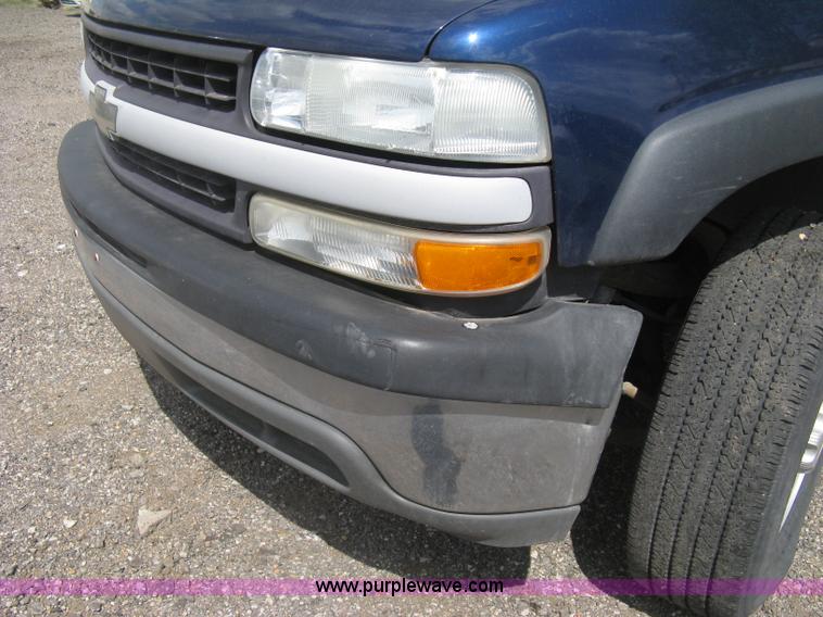 image for item AS9156 Chevrolet Silverado 2500 pickup truck