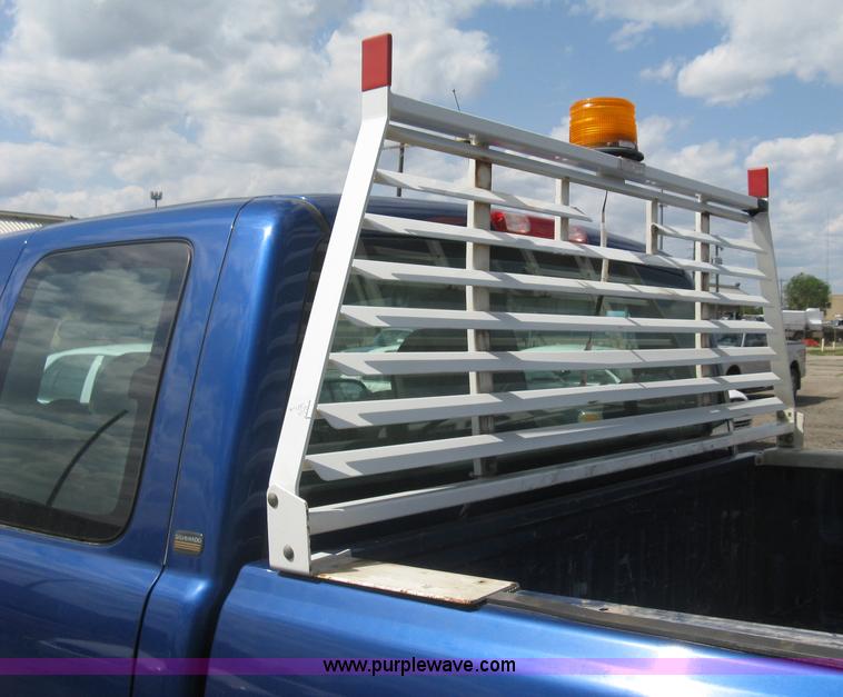 image for item AS9157 2003 Chevrolet Silverado 2500HD Ext. Cab pickup truck