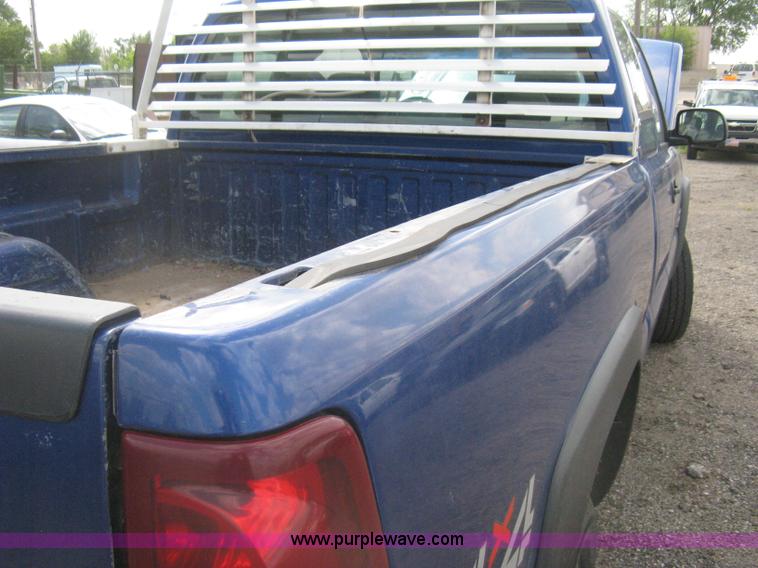 image for item AS9157 2003 Chevrolet Silverado 2500HD Ext. Cab pickup truck