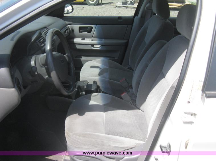 image for item AS9159 2006 Ford Taurus SE