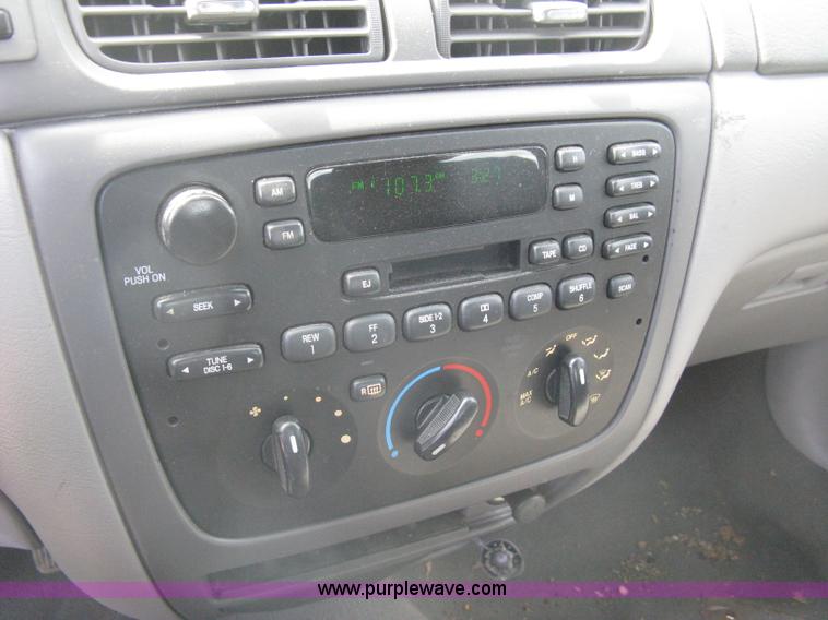 image for item AS9159 2006 Ford Taurus SE