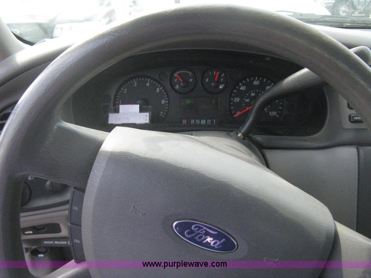 image for item AS9159 2006 Ford Taurus SE