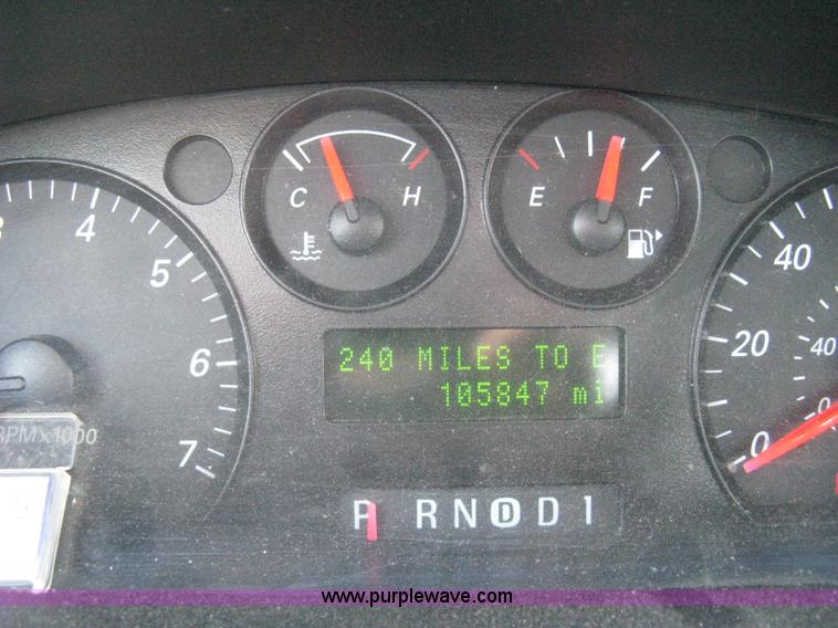 image for item AS9159 2006 Ford Taurus SE