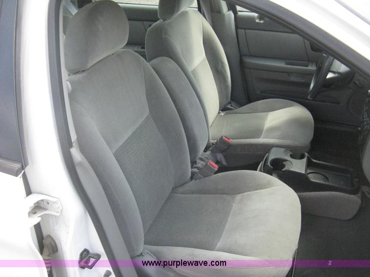 image for item AS9159 2006 Ford Taurus SE