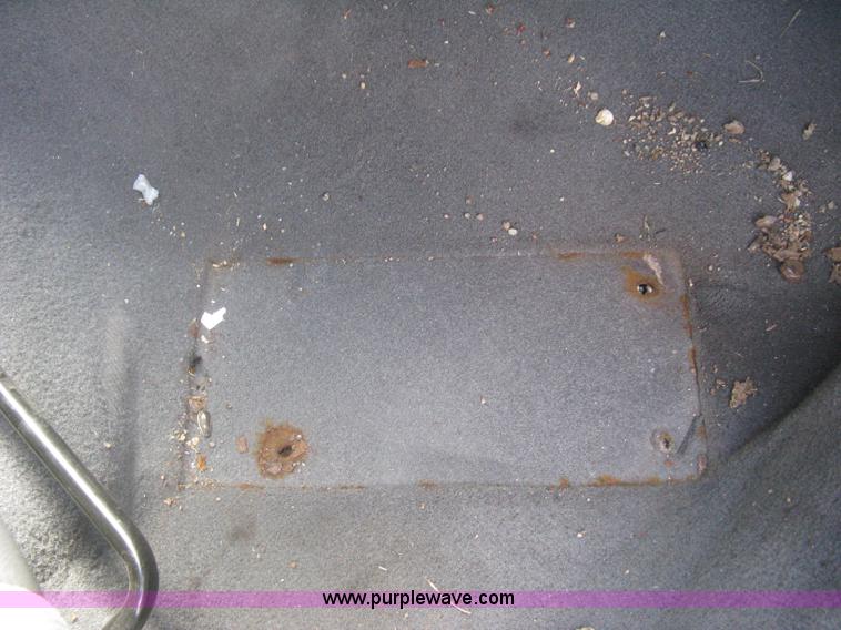 image for item AS9159 2006 Ford Taurus SE