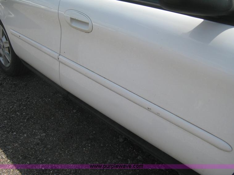 image for item AS9159 2006 Ford Taurus SE