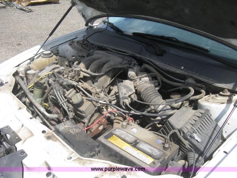 image for item AS9159 2006 Ford Taurus SE