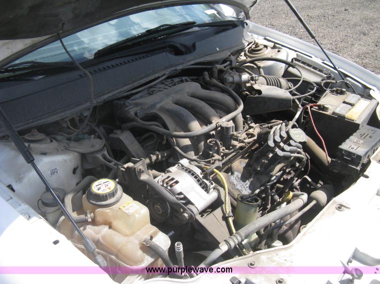 image for item AS9159 2006 Ford Taurus SE