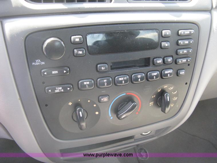 image for item AS9160 2006 Ford Taurus SE