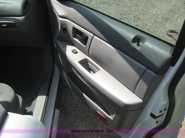 image for item AS9161 2006 Ford Taurus SE
