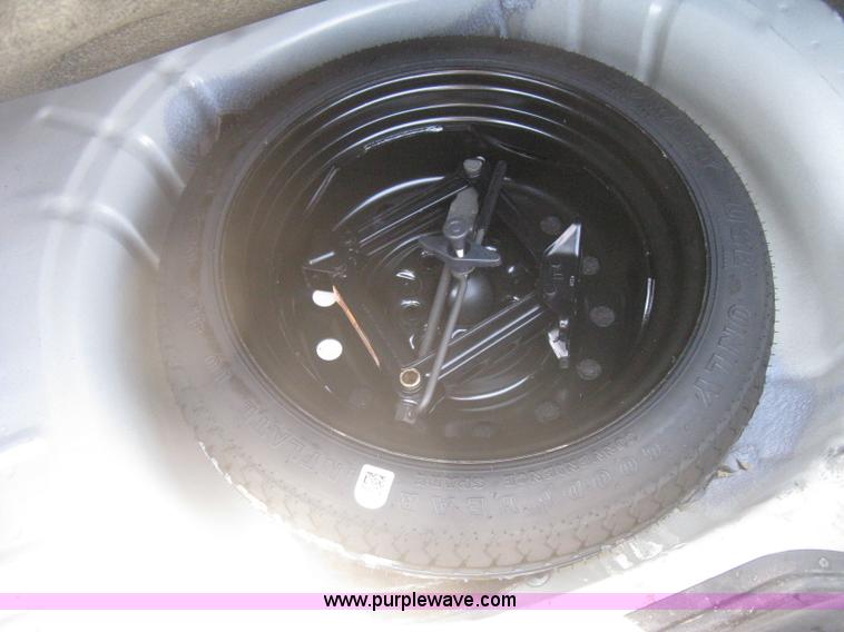 image for item AS9161 2006 Ford Taurus SE