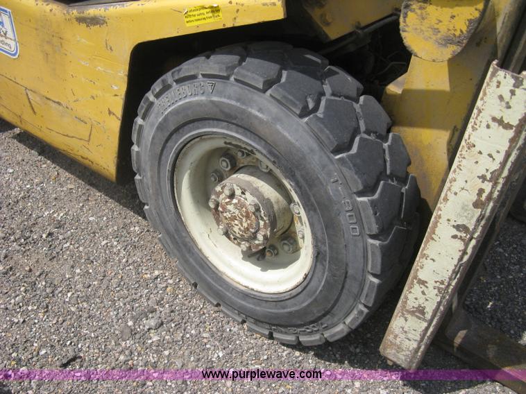 image for item AS9169 1980 Yale industrial forklift