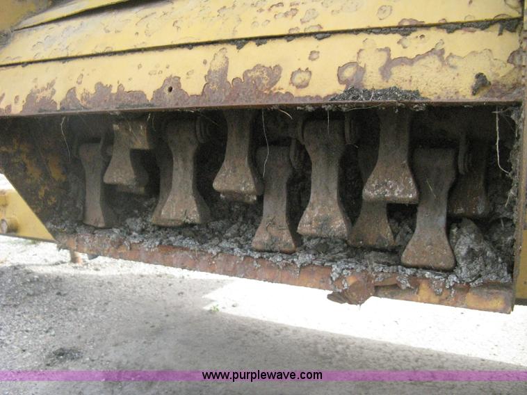 image for item AS9181 Knight 8040 Pro Twin Slinger slurry spreader