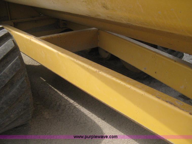 image for item AS9181 Knight 8040 Pro Twin Slinger slurry spreader