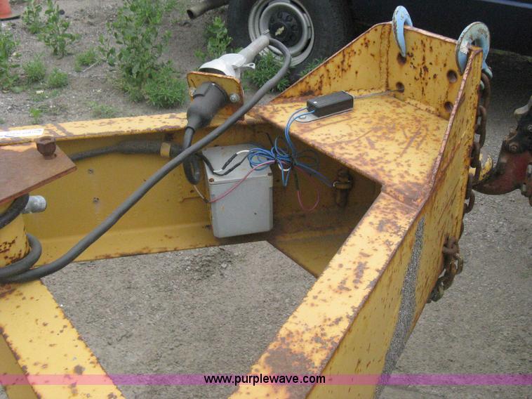 image for item AS9184 2002 Belshe FB-14 equipment trailer