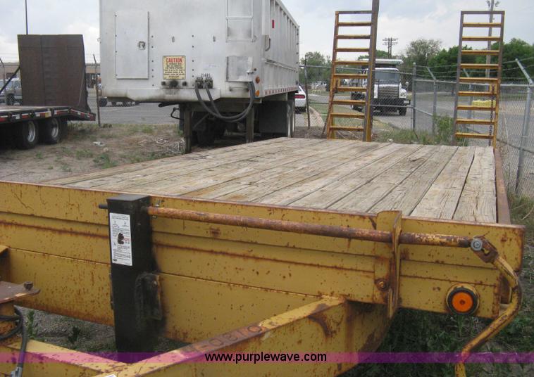 image for item AS9184 2002 Belshe FB-14 equipment trailer