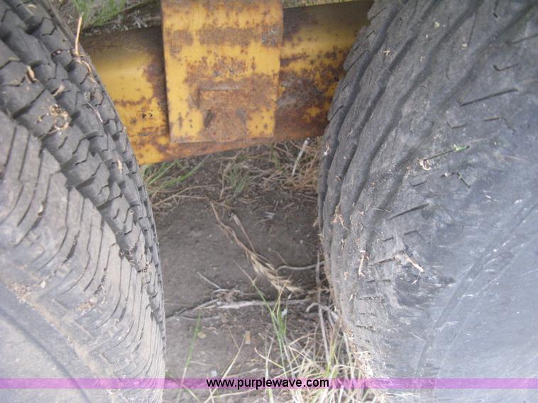 image for item AS9184 2002 Belshe FB-14 equipment trailer