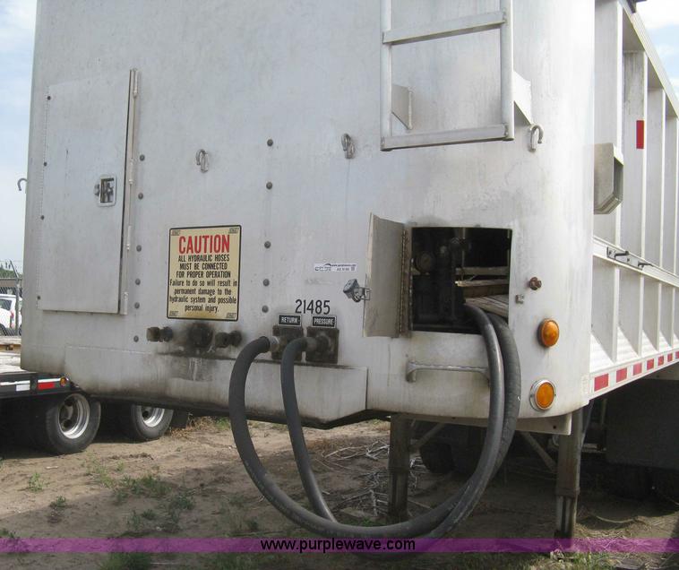 image for item AS9185 1997 East Pusher trailer