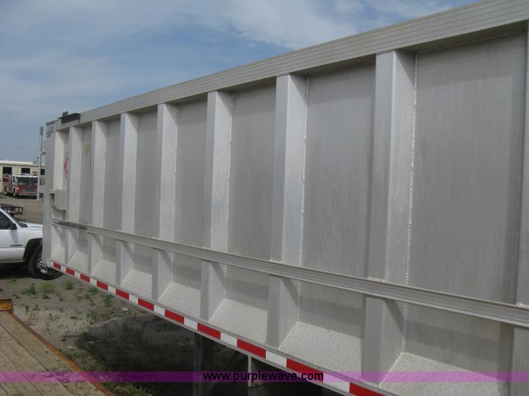 image for item AS9185 1997 East Pusher trailer