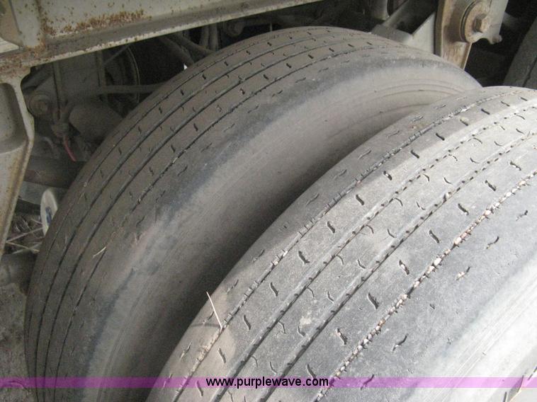 image for item AS9185 1997 East Pusher trailer