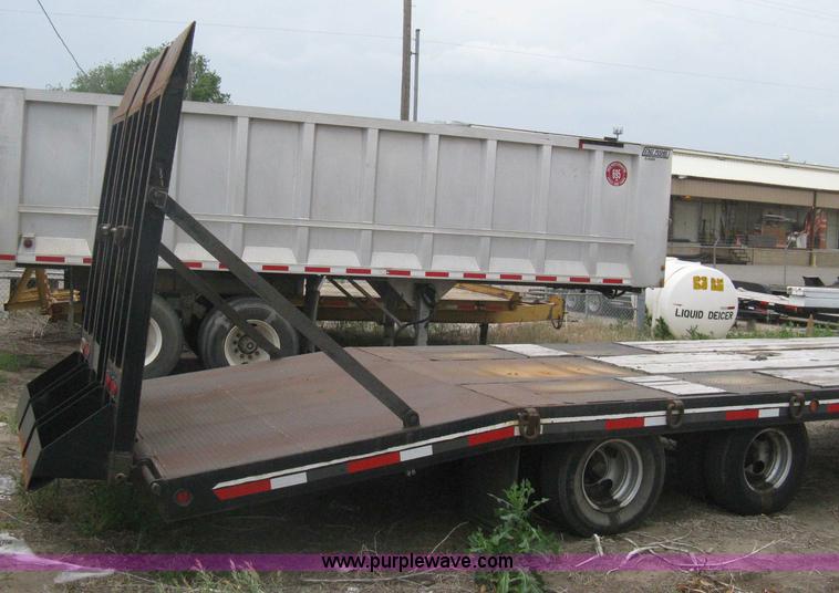 image for item AS9186 2008 Interstate 20DTA flatbed trailer