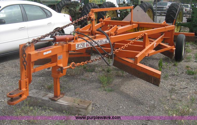 image for item AS9188 2002 Bonnell 272 road maintainer