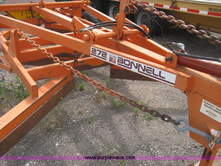 image for item AS9188 2002 Bonnell 272 road maintainer
