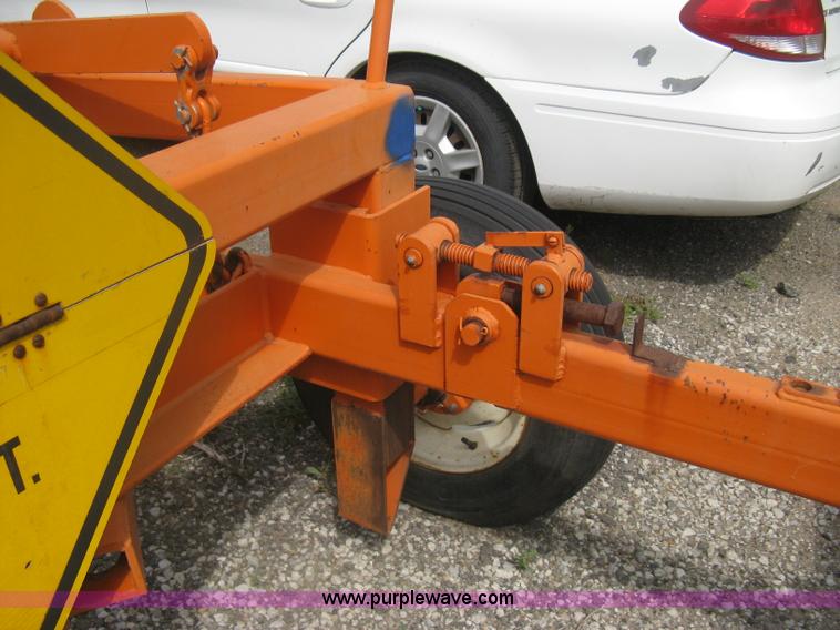 image for item AS9188 2002 Bonnell 272 road maintainer