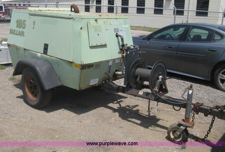 image for item AS9197 1999 Sullair 185DPQJD mobile compressor