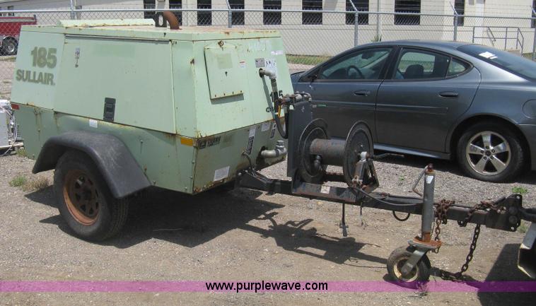 image for item AS9197 1999 Sullair 185DPQJD mobile compressor
