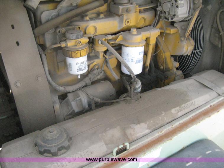 image for item AS9197 1999 Sullair 185DPQJD mobile compressor