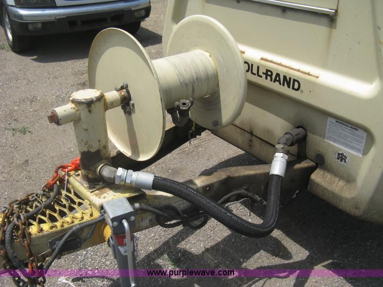 image for item AS9198 1995 Ingersoll Rand P175WJD mobile compressor