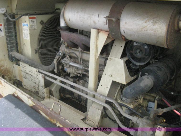 image for item AS9198 1995 Ingersoll Rand P175WJD mobile compressor