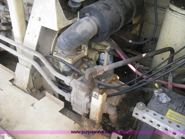 image for item AS9198 1995 Ingersoll Rand P175WJD mobile compressor