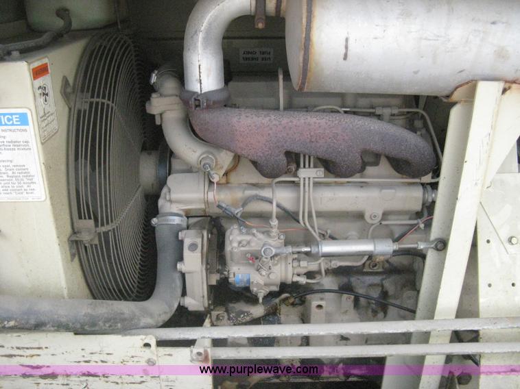 image for item AS9198 1995 Ingersoll Rand P175WJD mobile compressor