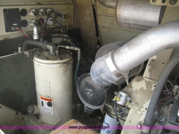 image for item AS9198 1995 Ingersoll Rand P175WJD mobile compressor